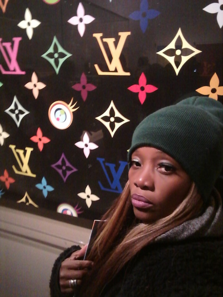 Debra strikes a pose at the Volez, Voguez, Voyagez – Louis Vuitton exhibition pic by @debrafrombrooklyn
